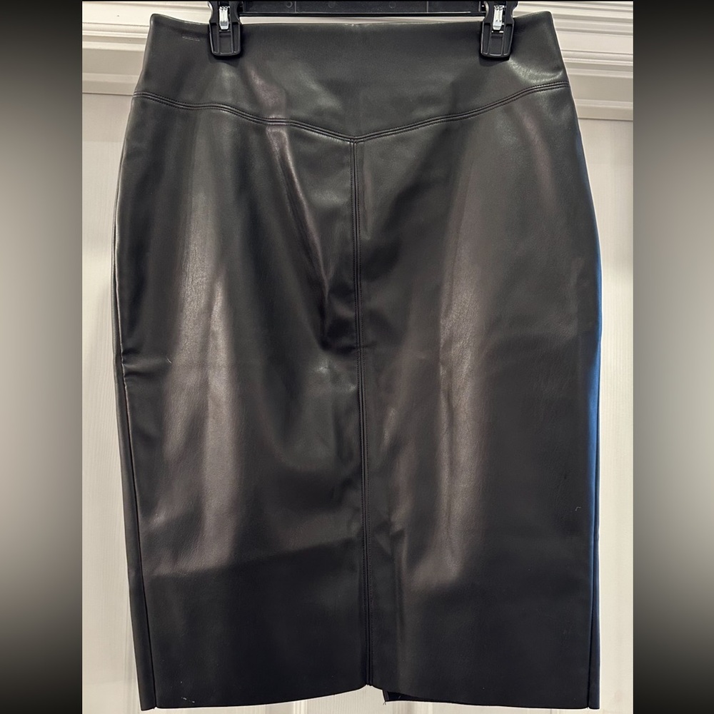 EXPRESS FAUX LEATHER PENCIL SKIRT- BLACK 10